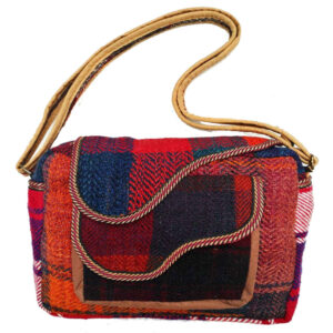 Kilim 斜挎包 – 传统波斯 Jajim 款