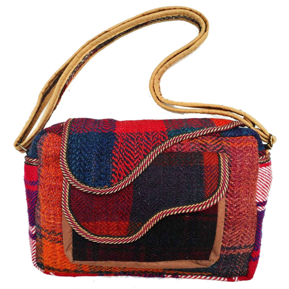 Main image of Kilim 斜挎包 – 传统波斯 Jajim 款