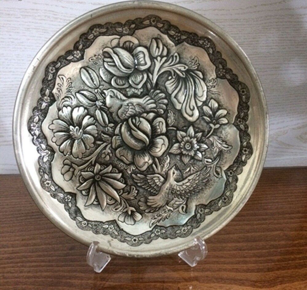 波斯装饰性铜雕刻盘 – 花卉与鸟