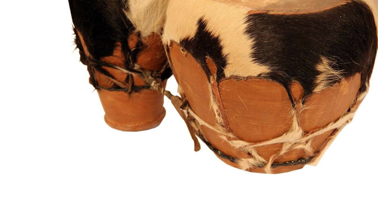 波斯纳加雷双鼓 – 陶土鼓身，牛犊皮鼓面