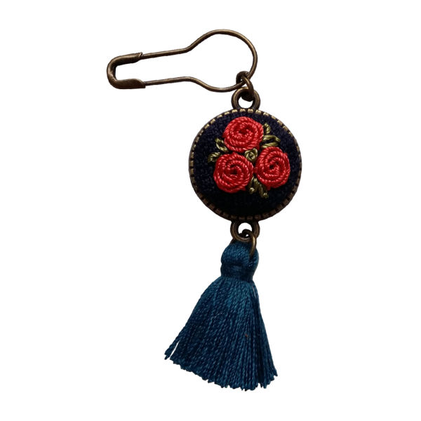 Main image of 刺绣胸针别针 – 花卉SJ款