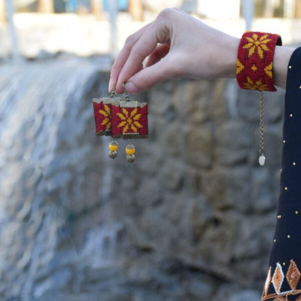 波斯刺绣手链与耳环套装 —— Hori 款