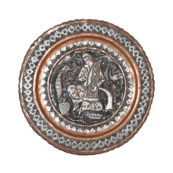 Main image of 手工雕刻波斯铜托盘 – 琴师图案