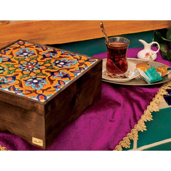 Main image of 传统波斯加兹：开心果与玫瑰水牛轧糖