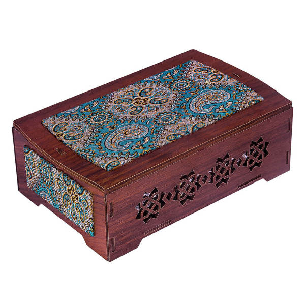 伊朗加兹：开心果与杏仁 – 传统玫瑰水牛轧糖