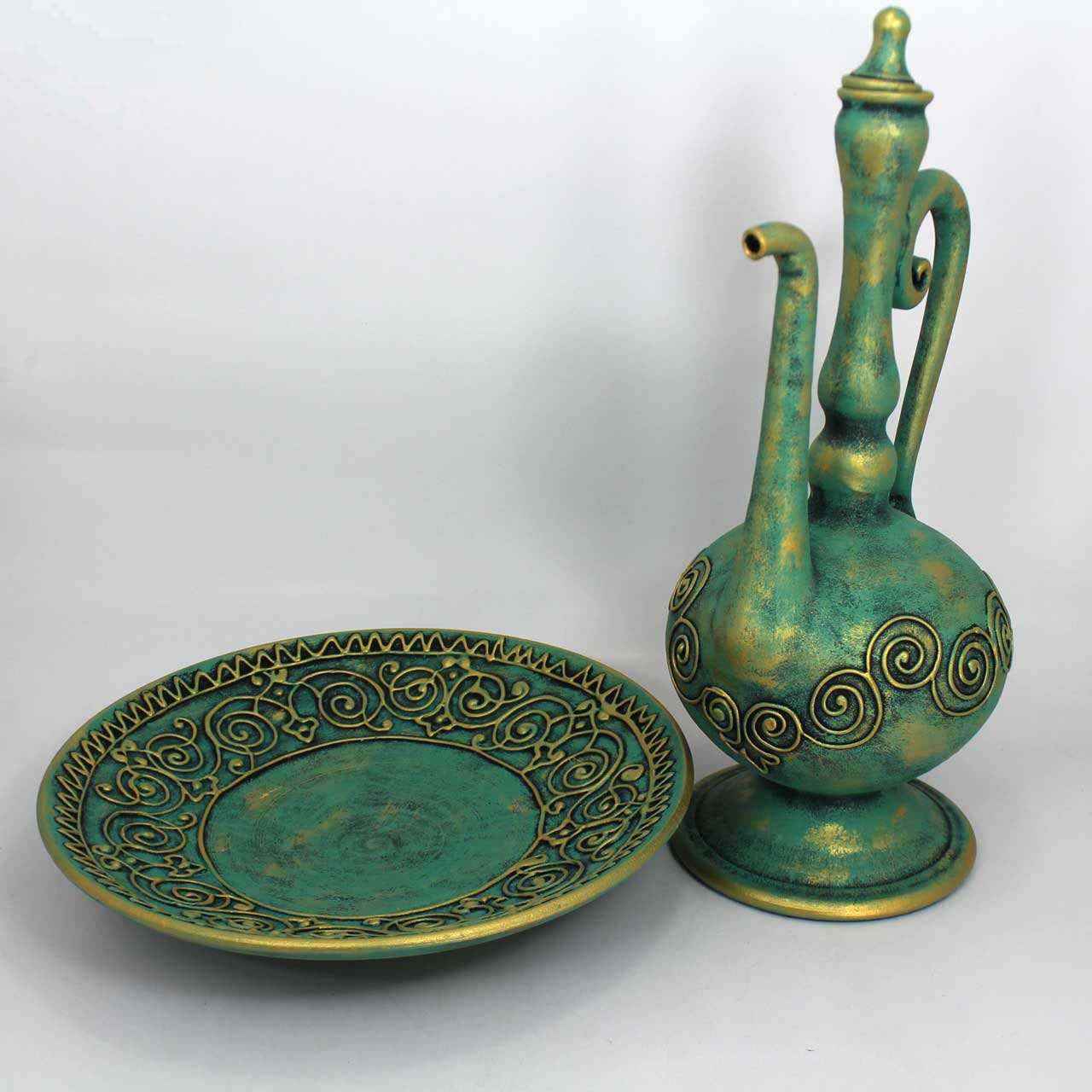 装饰陶瓷摆件 – 玫瑰水喷壶与盘子