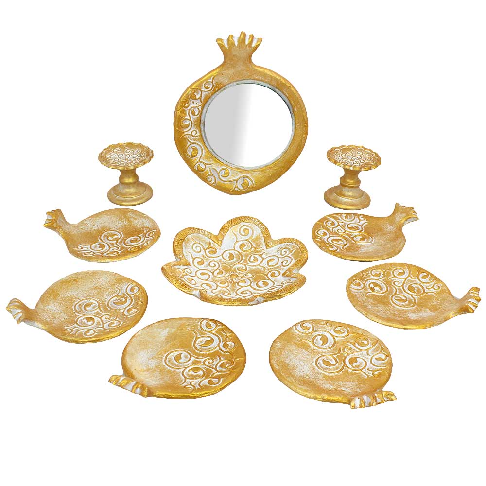 优雅陶瓷 Haft-sin 套装,用于 Nowruz 波斯新年