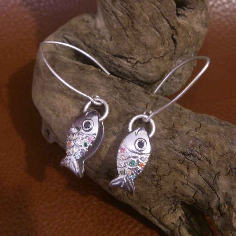 Main image of 波斯银耳环 – 鱼 (Mahi) 款