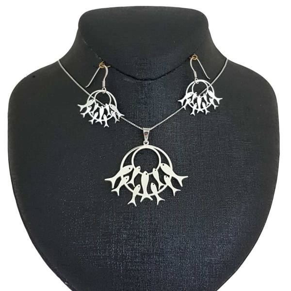 Main image of 银项链与耳环套装 – Mahi 款