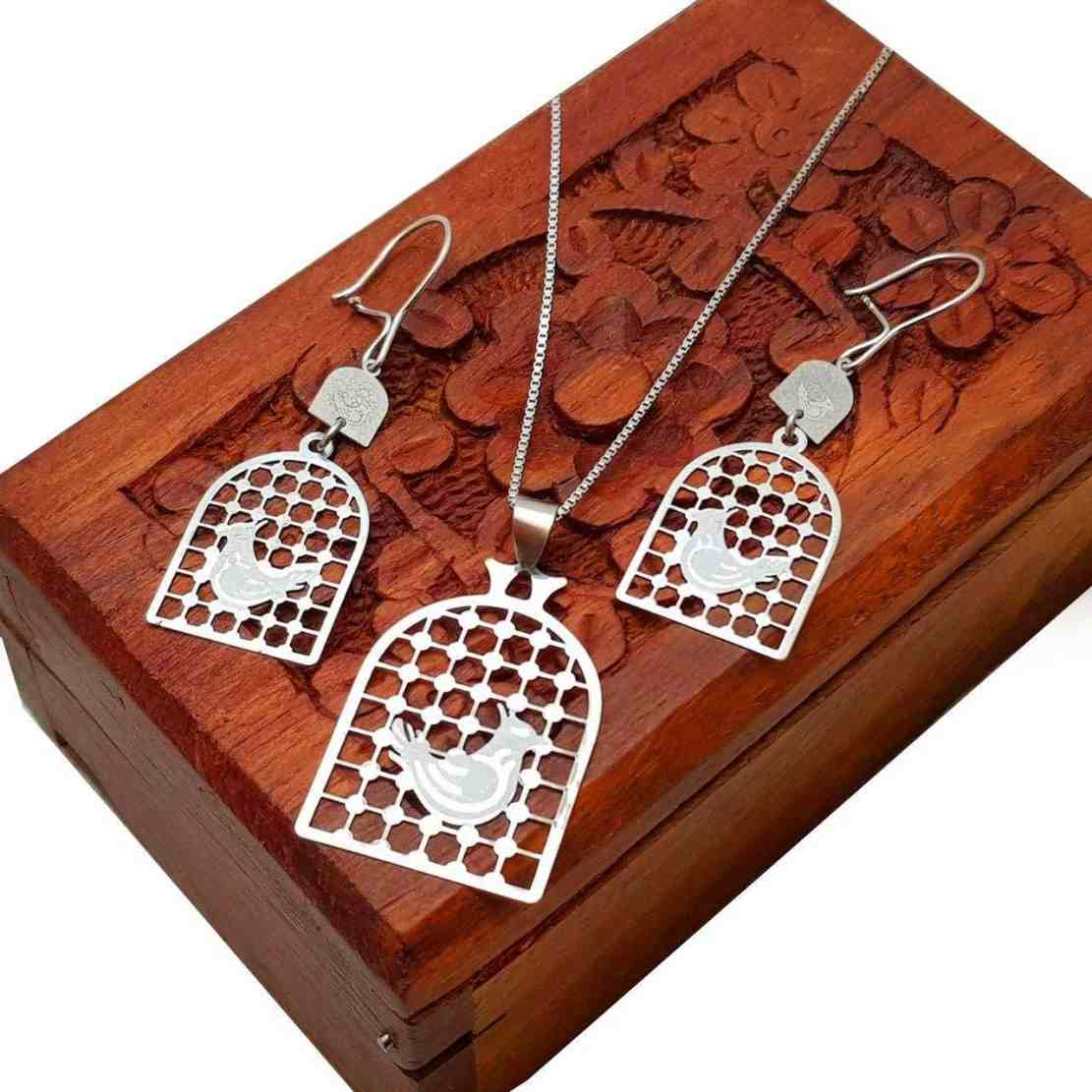 波斯 Morghe Amin 珠宝套装 – 银色款