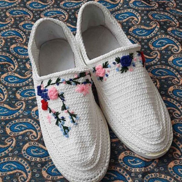 Giveh 鞋 – 波斯手工透气鞋 Lale 款