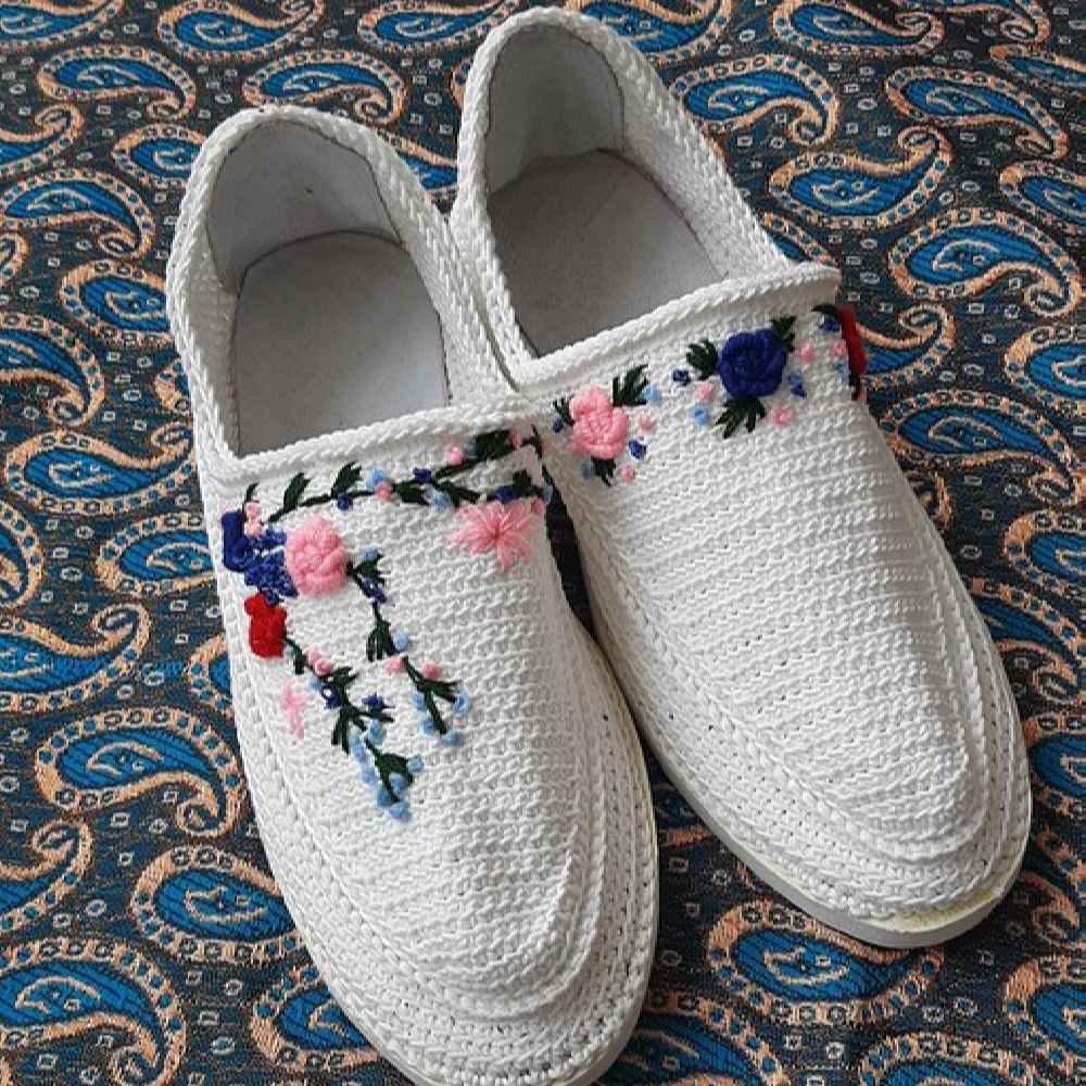 Main image of Giveh 鞋 – 波斯手工透气鞋 Lale 款