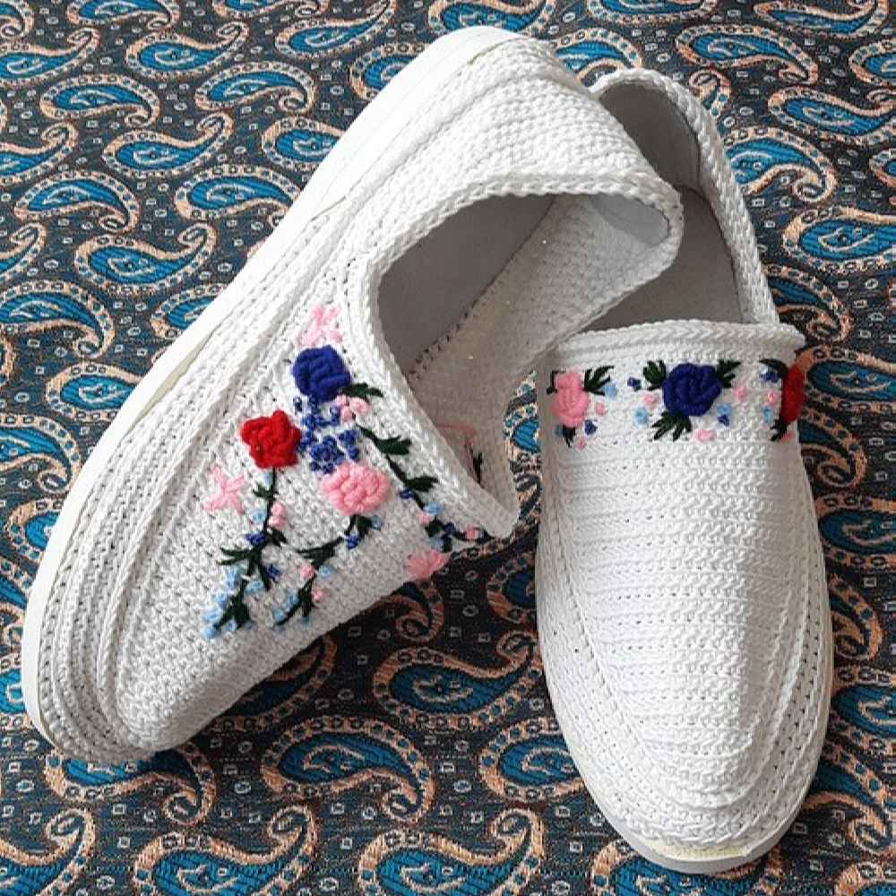 Giveh 鞋 – 波斯手工透气鞋 Lale 款