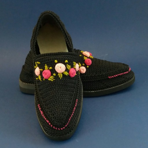 Main image of Giveh 鞋 – 波斯手工透气鞋 Shokofeh 款