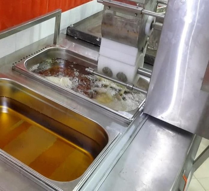 AutoFalafel – 全自动炸豆丸机