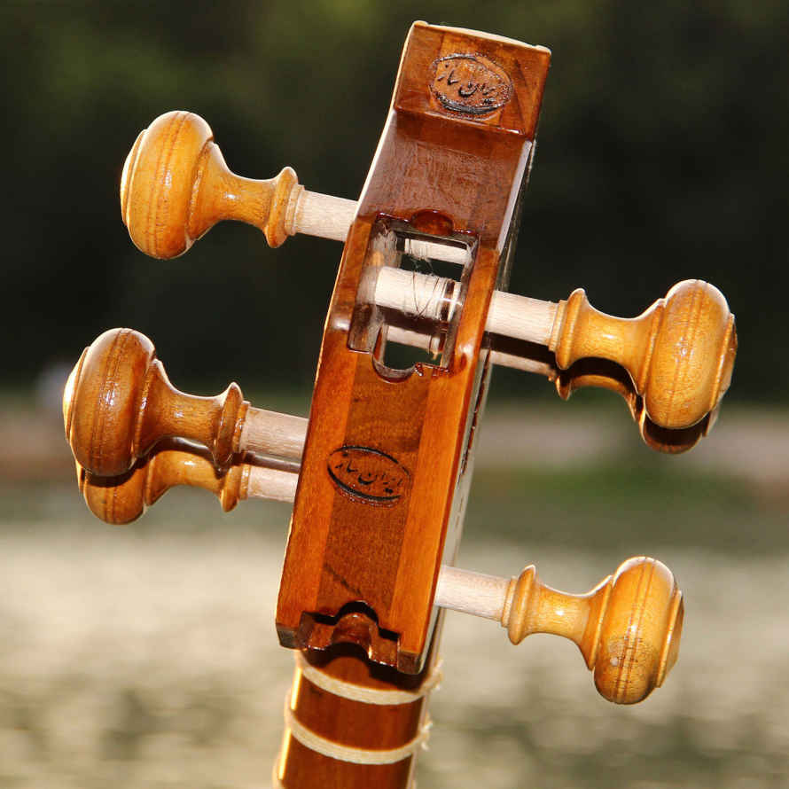 波斯塔尔琴 —— 手工制作,Iran-Saz 出品,型号 2 带印章