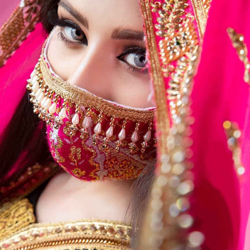 手工时尚刺绣女士口罩 – Negin 款