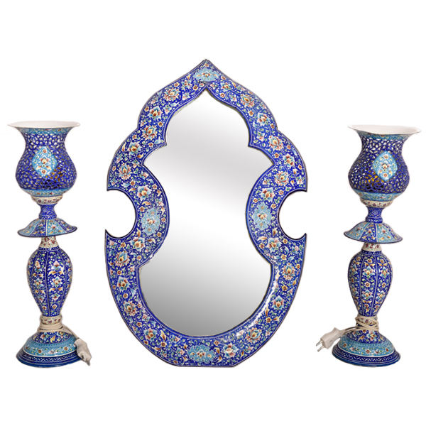 Main image of 波斯铜质镜框与烛台套装 – Minakari 设计