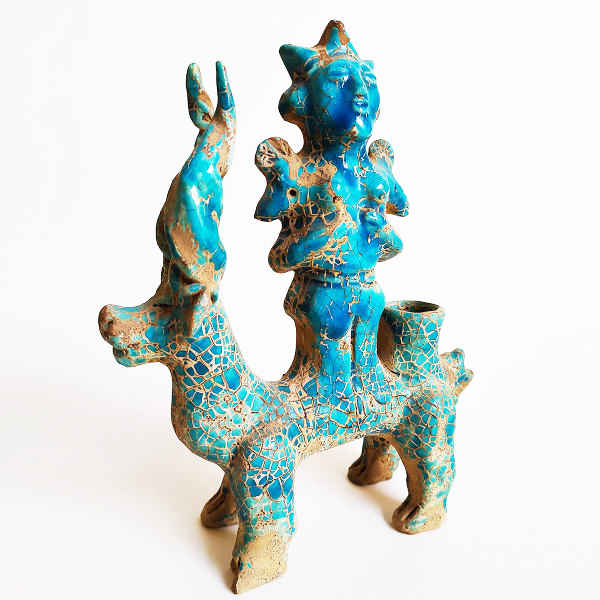 Main image of 历史性卢里斯坦古波斯雕像