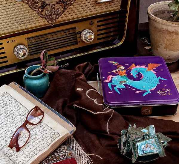 莫扎法里加兹：33%开心果 – 传统玫瑰水牛轧糖