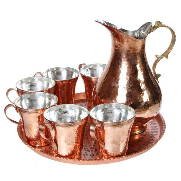 Main image of 8件套波斯铜杯 – 手工制作，带把手，适合冷饮 – 锤纹配水壶