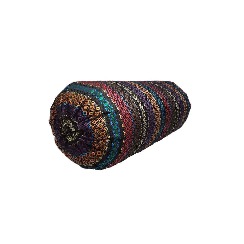 两只配优雅 Jajim 条纹面料的传统波斯圆柱抱枕