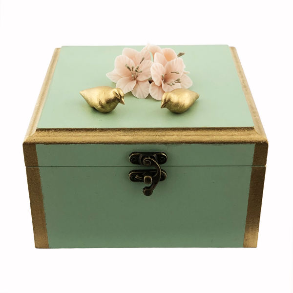 带艺术图案的礼品木盒 花与鸟 款