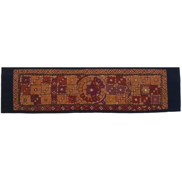 Main image of 伊朗手工刺绣桌旗 —— Aras 01 款