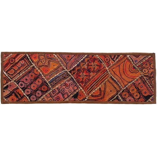 Main image of 拼布刺绣桌旗 —— Adaak 款