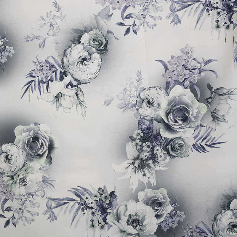 伊朗文化女士罩衣 – 彩色款,适合日常使用和祈祷,紫色花朵款