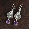 Thumbnail 2: 波斯雕刻银耳环 – 紫水晶款