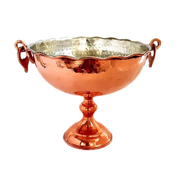 Main image of 传统锤制铜制甜点碗，马汉款