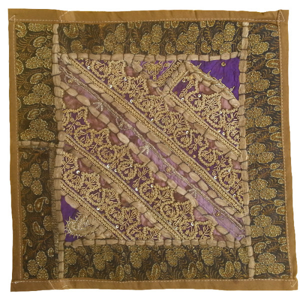 刺绣靠垫套 – 金色苏扎尼设计