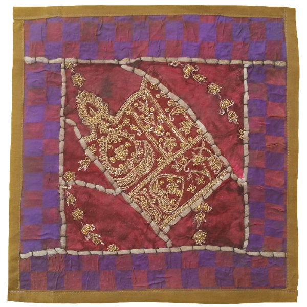 Main image of 刺绣靠垫套 – 粉紫色设计