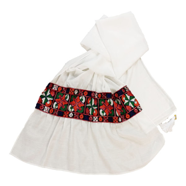 Main image of 巴洛奇刺绣女士披肩 白色