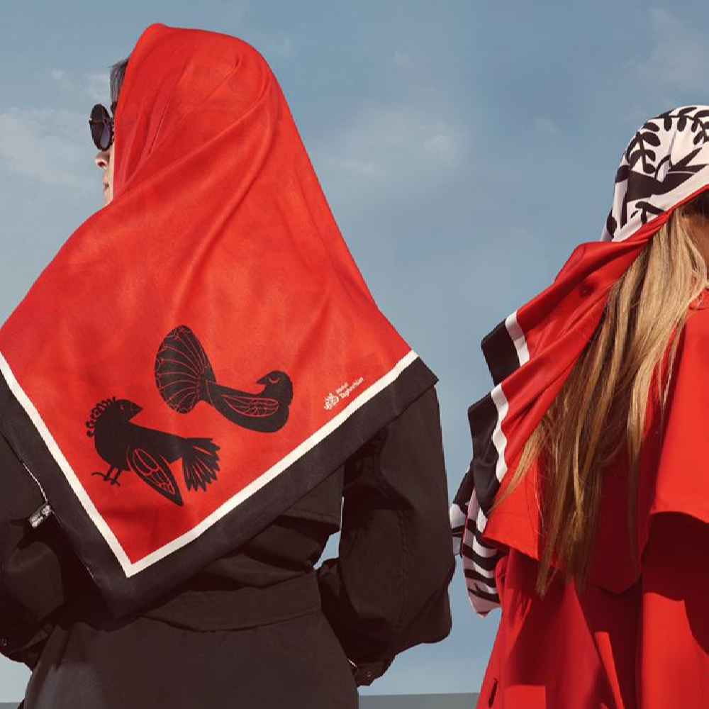 女士丝巾 – 波斯艺术印花，奢华鲜艳 Ashegh 设计