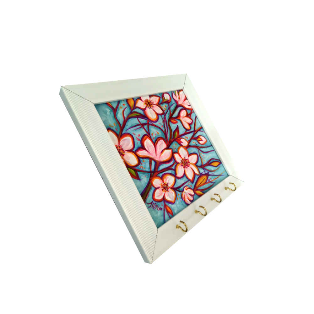 装饰性木质墙壁钥匙挂架 – 设计款 “Baharan”