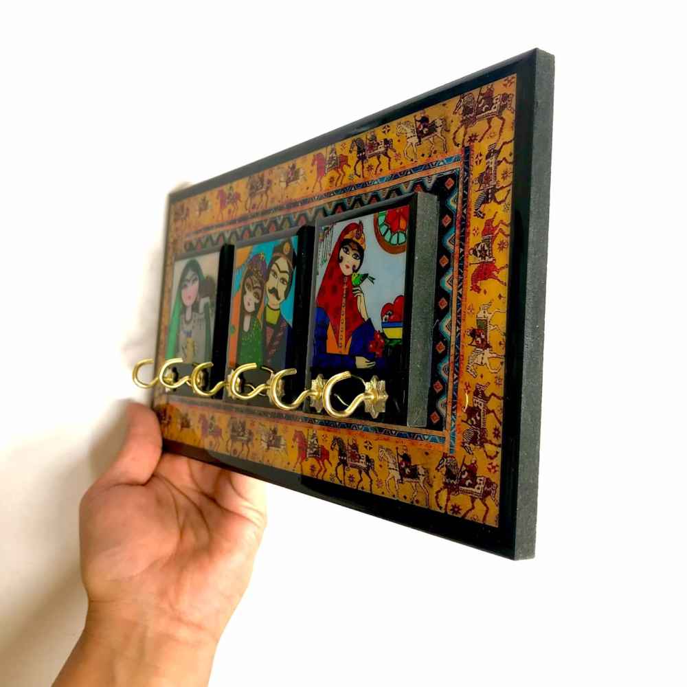 手工波斯木质墙壁钥匙挂架 – Khatoon 款