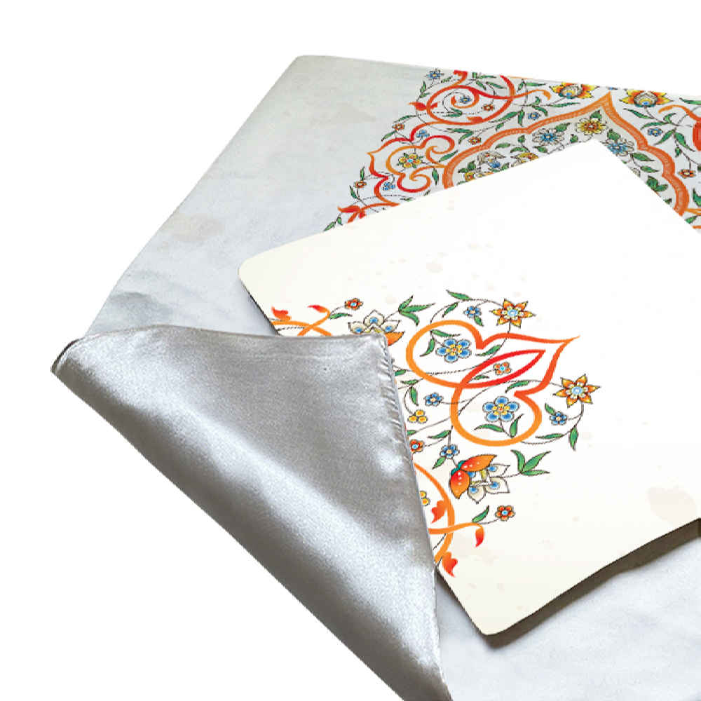 伊斯兰祈祷毯 天鹅绒 Sajadah 轻便款 – 白色