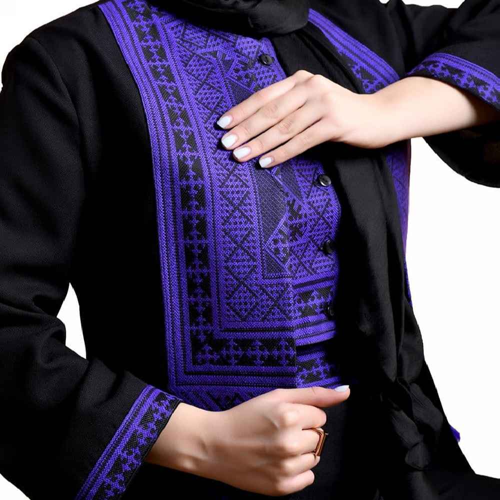 波斯长外套、裤子与马甲套装 Delina款