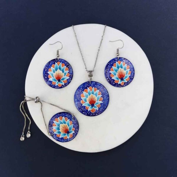 波斯珐琅珠宝套装 款式：Lotus