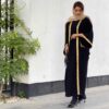 Thumbnail 2: 传统女装阿巴亚，透气袖子和柔软面料