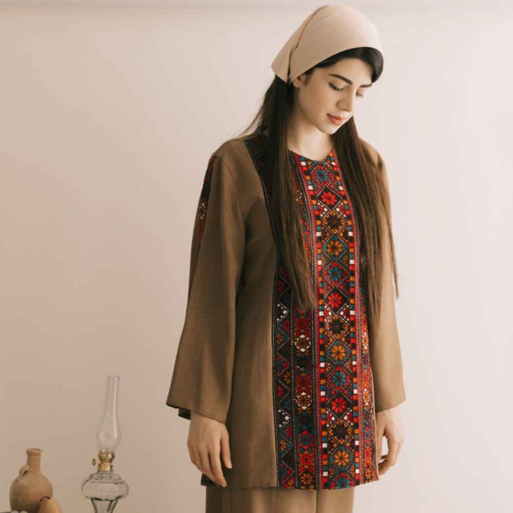 Main image of 波斯长外套与裤子套装 Gelareh款