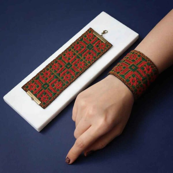 波斯刺绣手链 – Rima款式