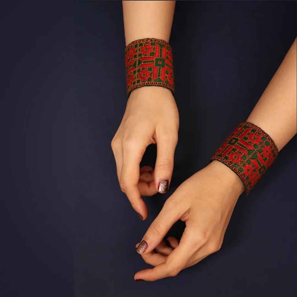 波斯刺绣手链 – Rima款式