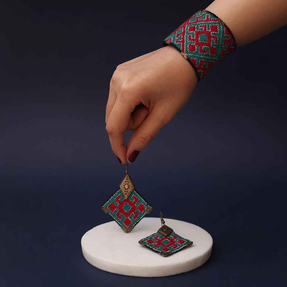 波斯刺绣耳环与手链套装 款式：Arezoo