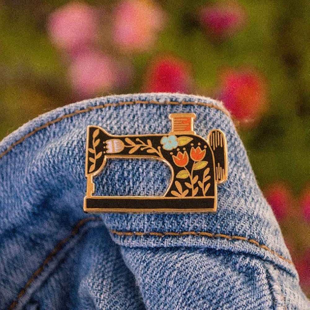 装饰艺术胸针别针 – 缝纫设计款