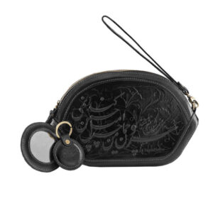 手工皮革斜挎单肩包 – 波斯书法 Tamana 款