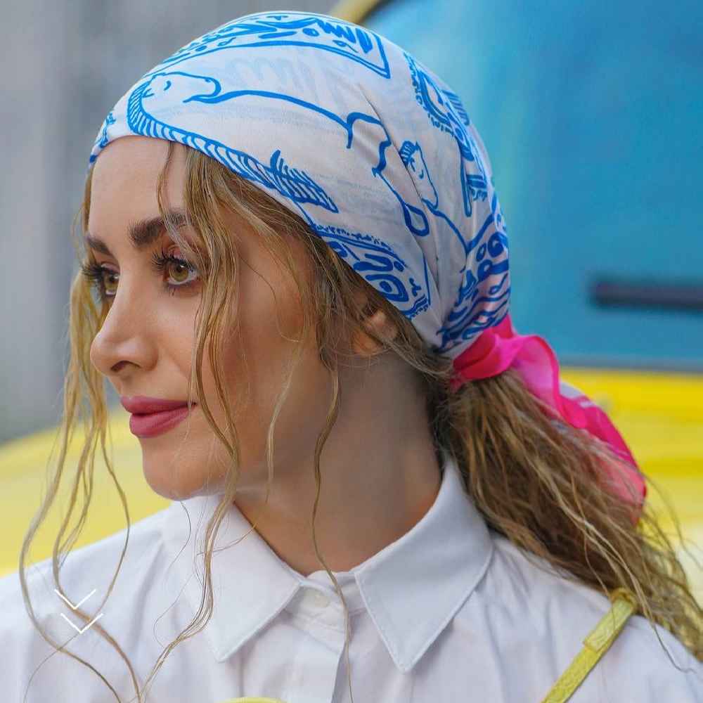 波斯丝迷你女士围巾 – 艺术奢华 & 鲜艳图案 Sepid