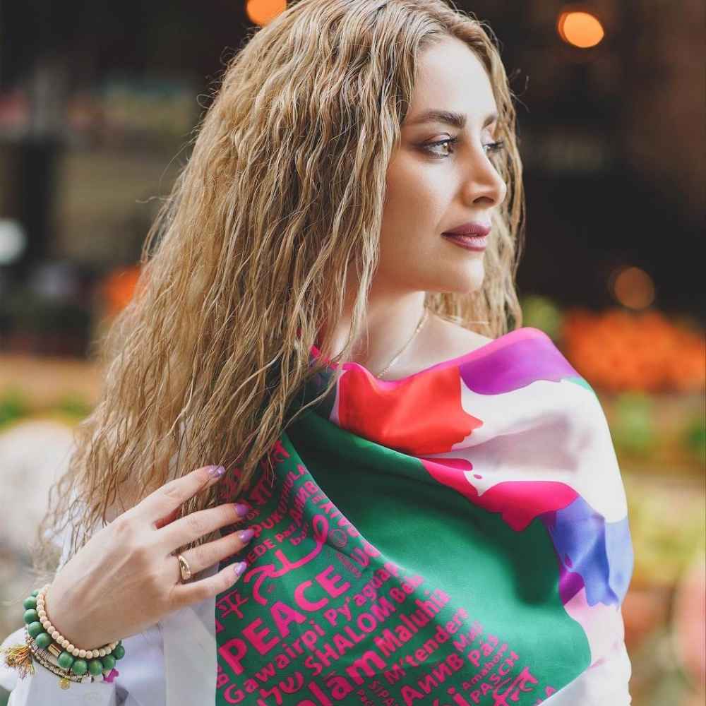 女士丝质迷你围巾 – 艺术豪华鲜艳 Solh 款